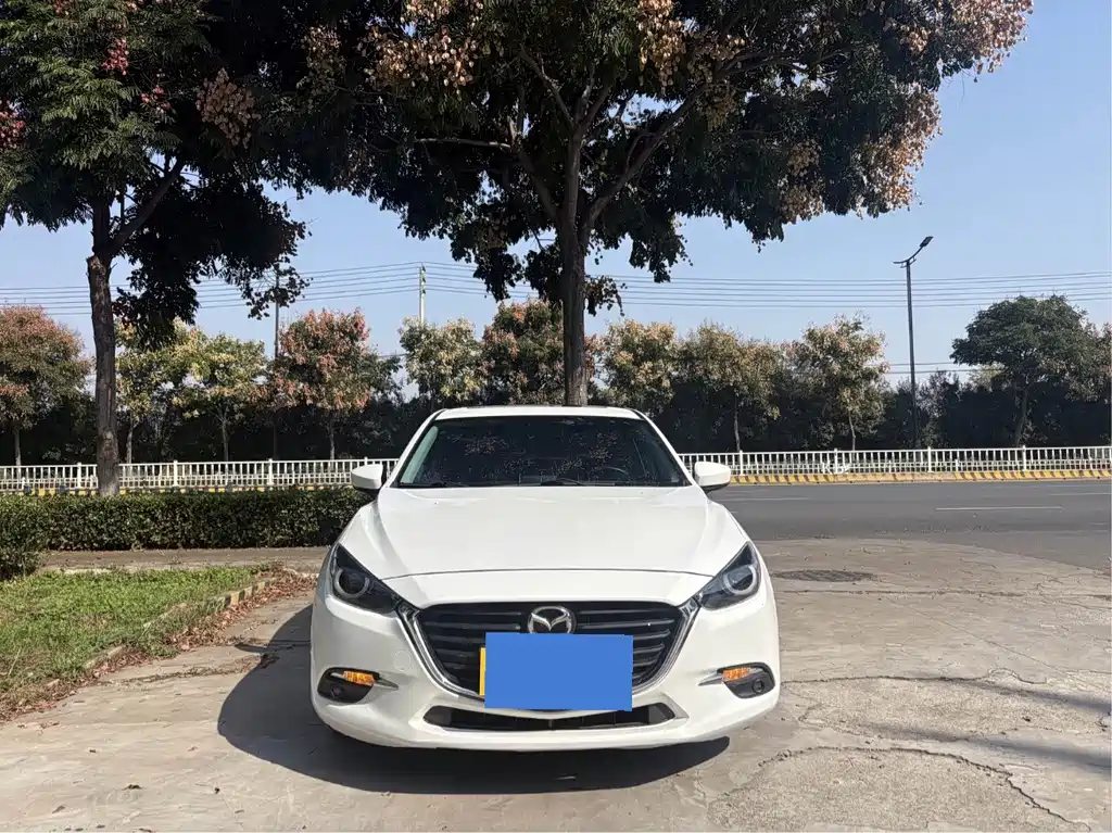 Mazda 3 Axela — миниатюра 7