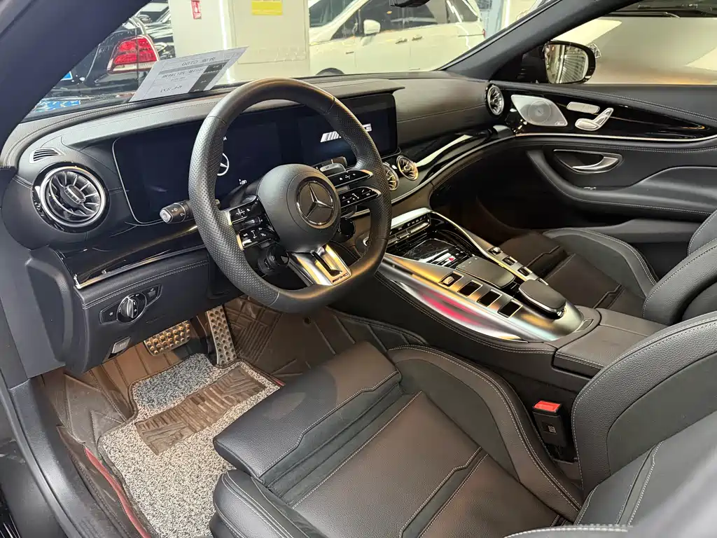 MERCEDES-BENZ AMG GT