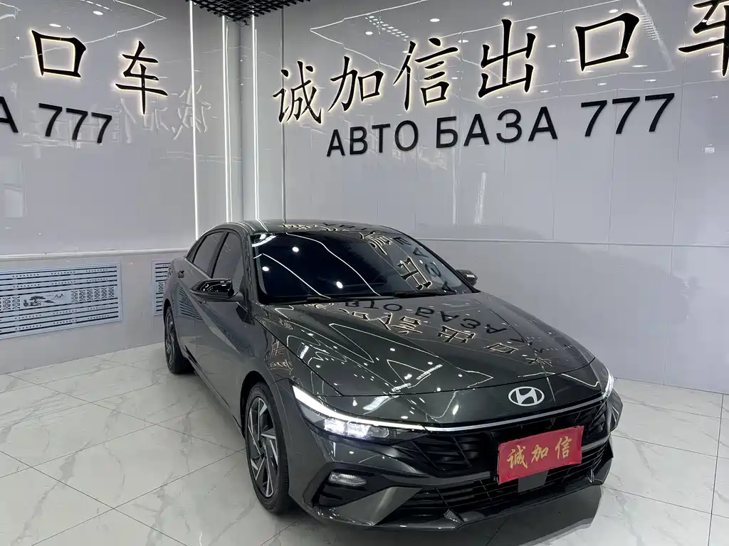 Hyundai Elantra — миниатюра 3