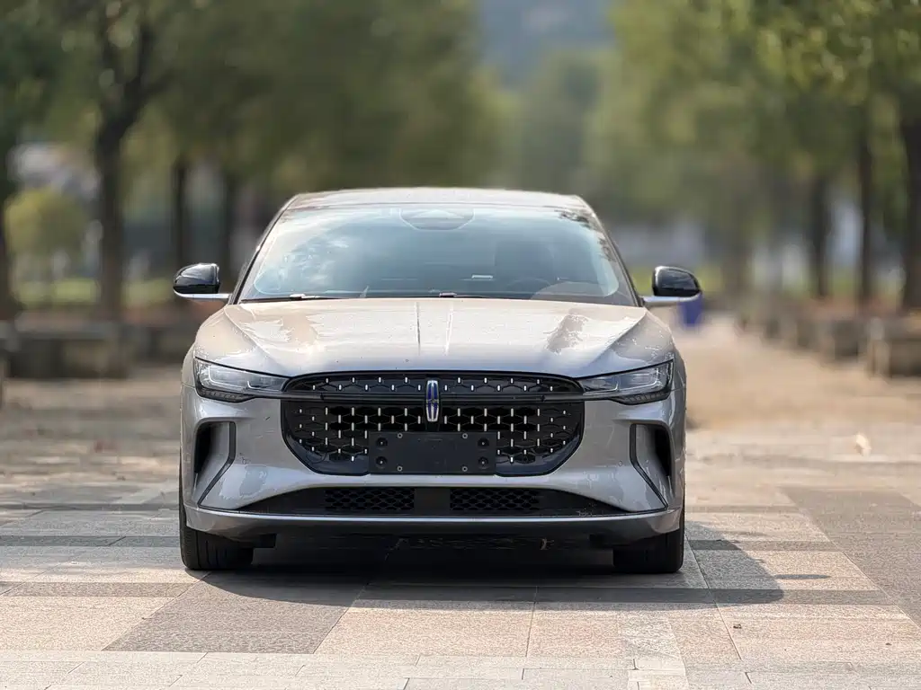 Lincoln Z — миниатюра 2