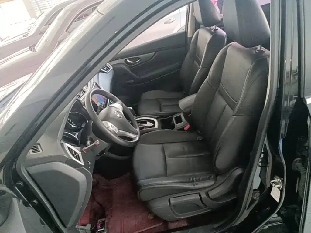 Nissan X-Trail — миниатюра 15