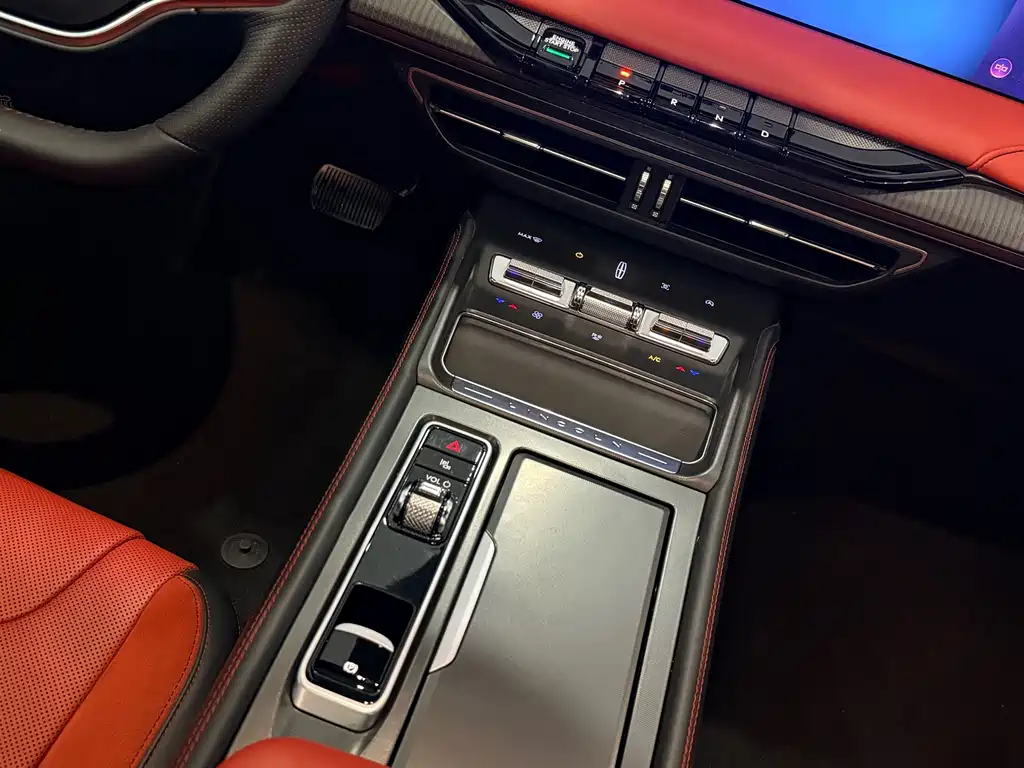 Lincoln Z — миниатюра 11