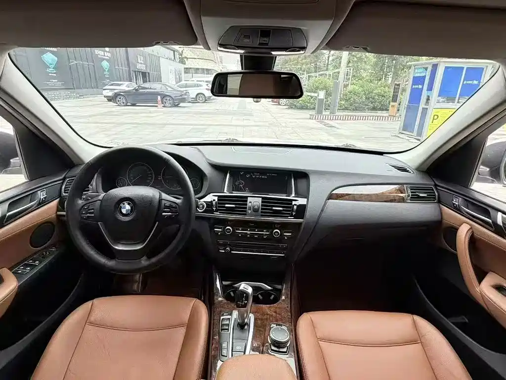 BMW X3 (Import) — миниатюра 9