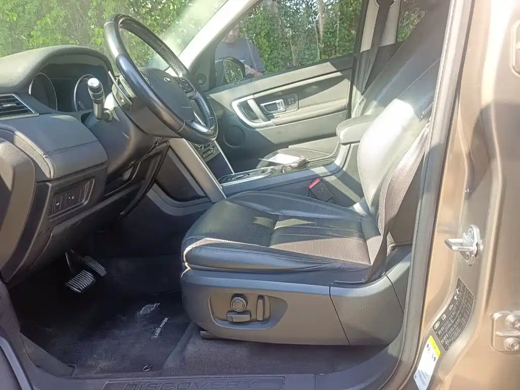 Land Rover Discovery Sport — миниатюра 16