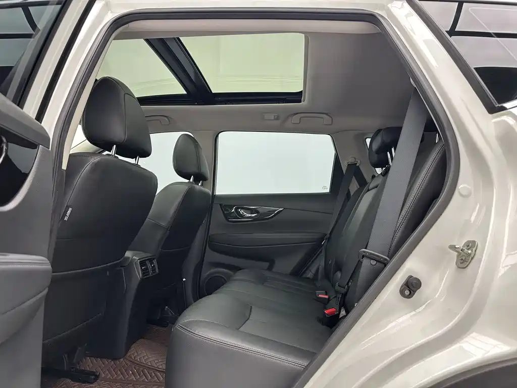 Nissan X-Trail 2023 2.0L Premium