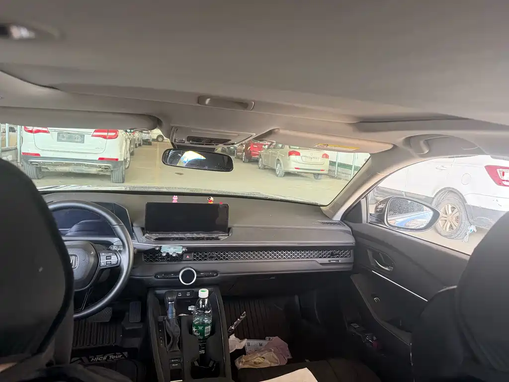 Honda Accord — миниатюра 6
