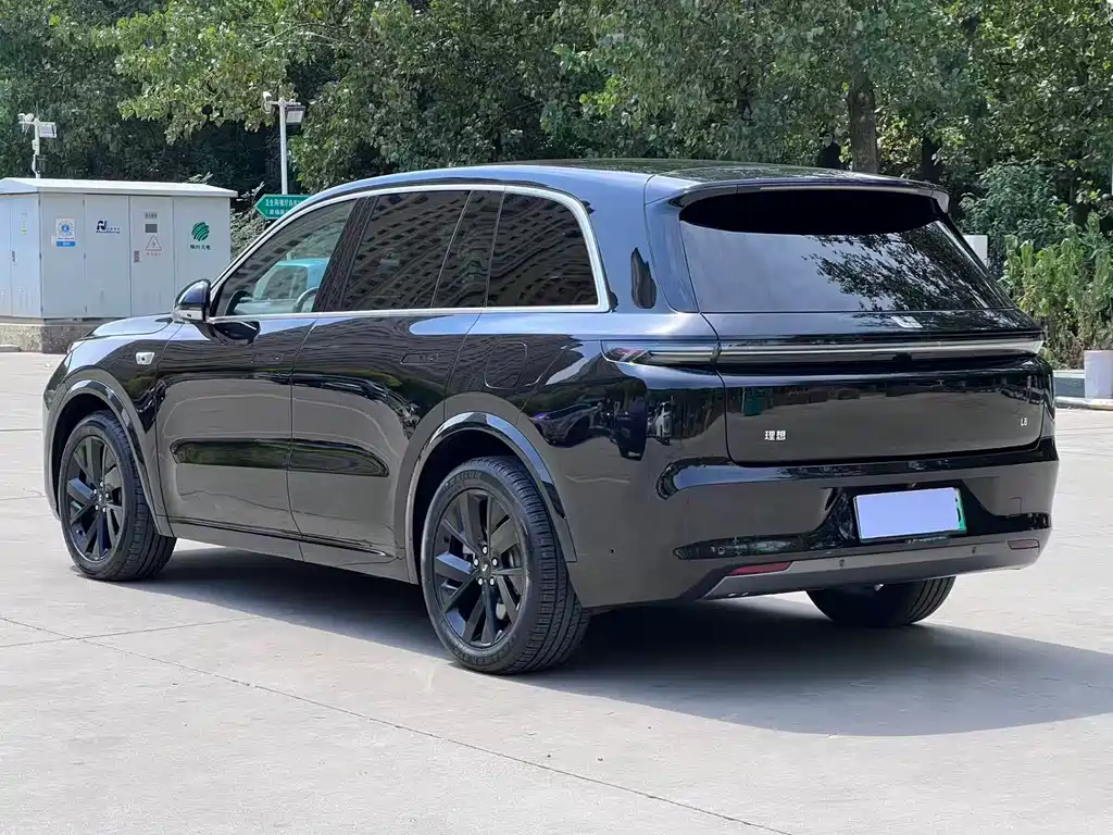 Li Auto Li L8 — миниатюра 4