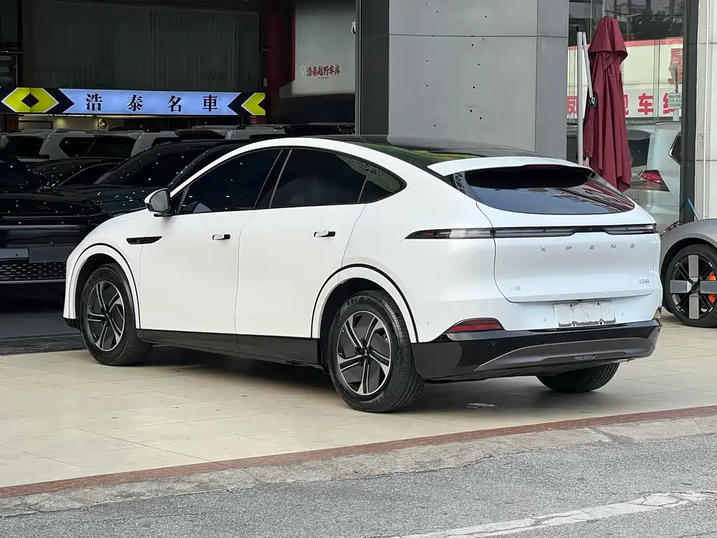 XPeng G6 — миниатюра 4