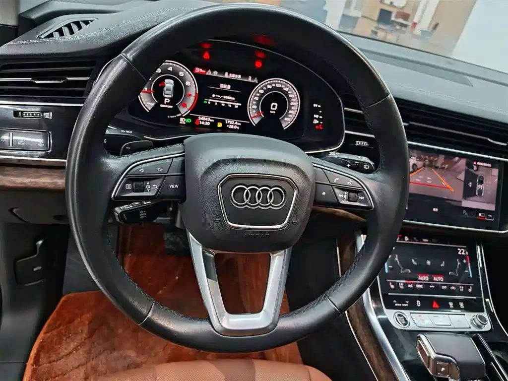 Audi Q7 — миниатюра 10