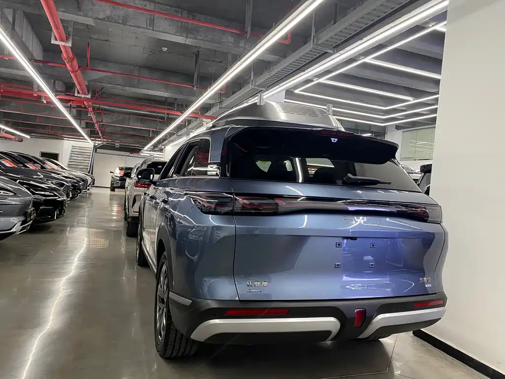 BYD SEA LION 07 DM I