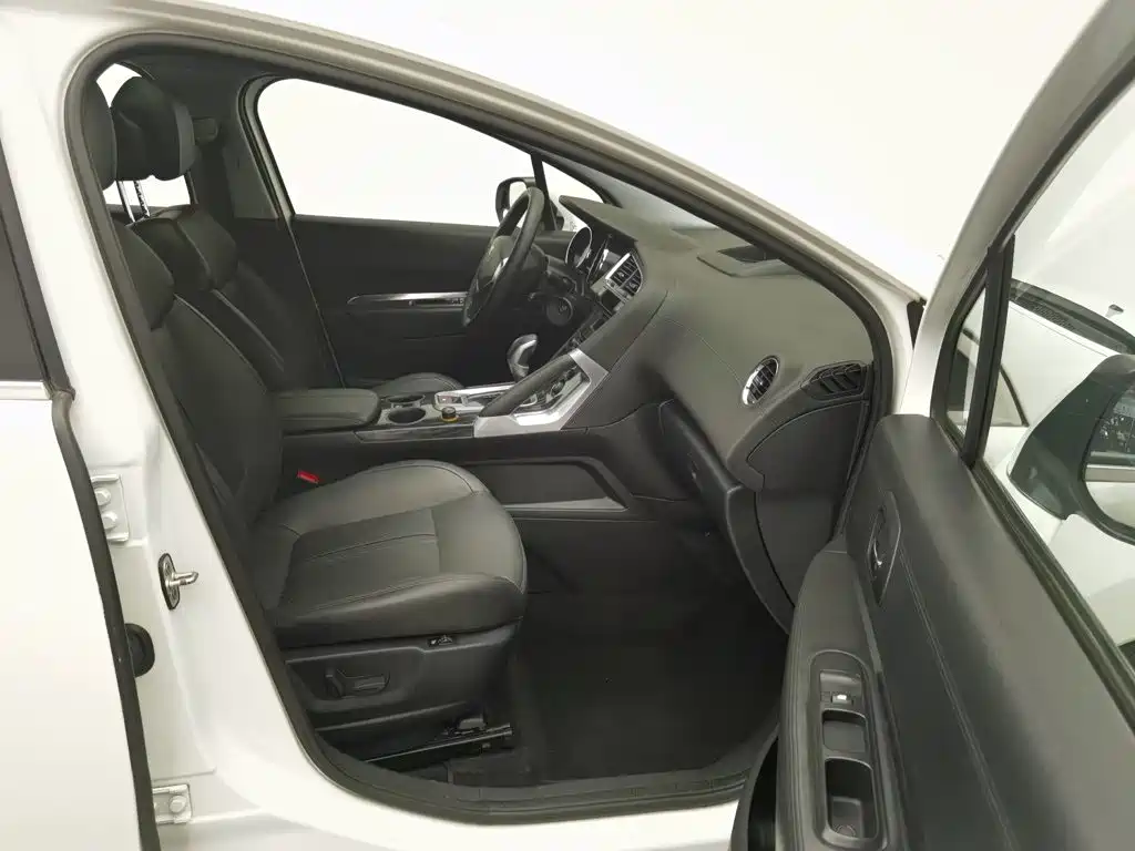 Peugeot 3008 — миниатюра 23