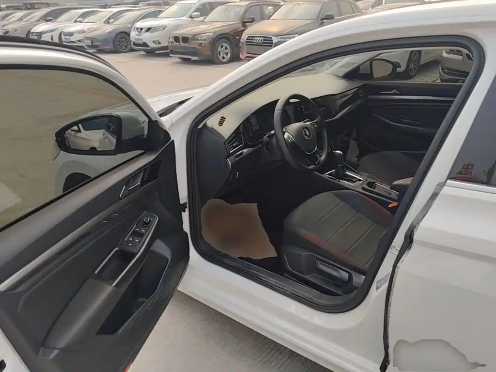 Volkswagen Bora — миниатюра 16