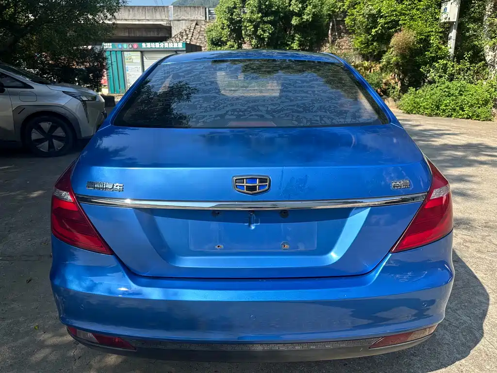 Geely Emgrand — миниатюра 7