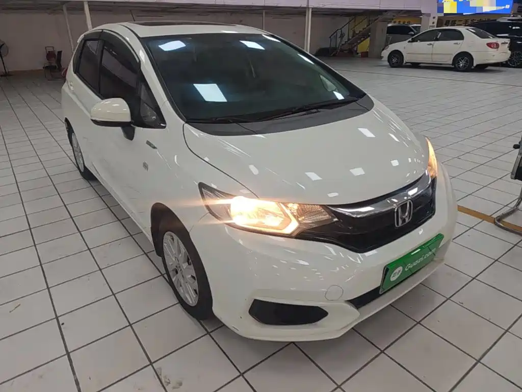 Honda Fit — миниатюра 4