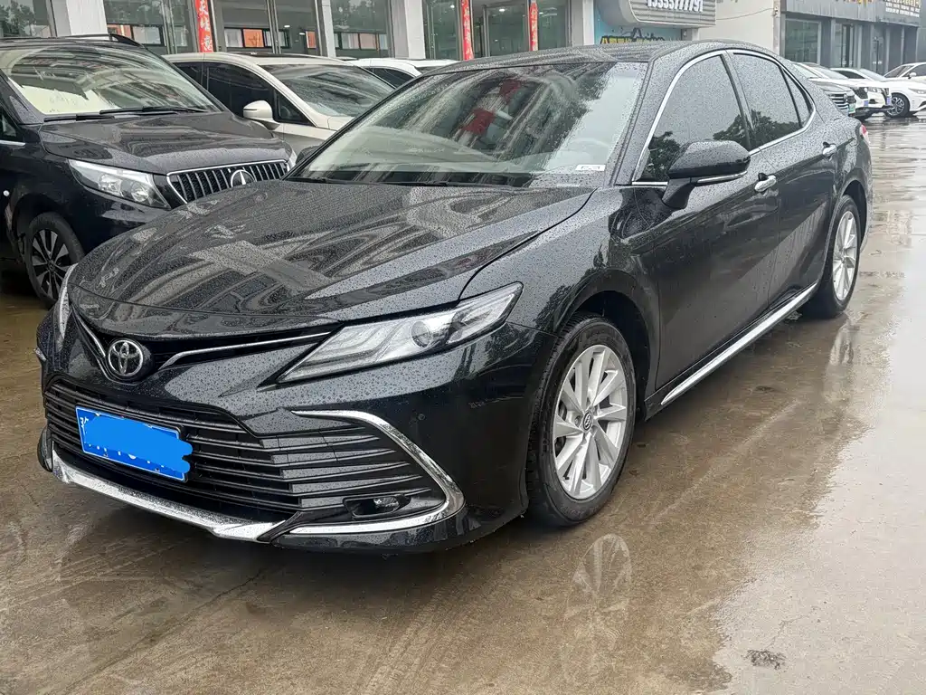Toyota Camry 2023