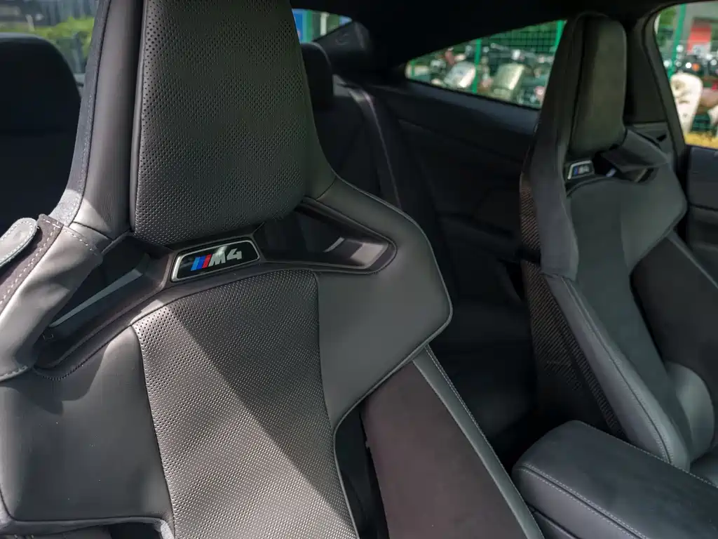 BMW M4 — миниатюра 23