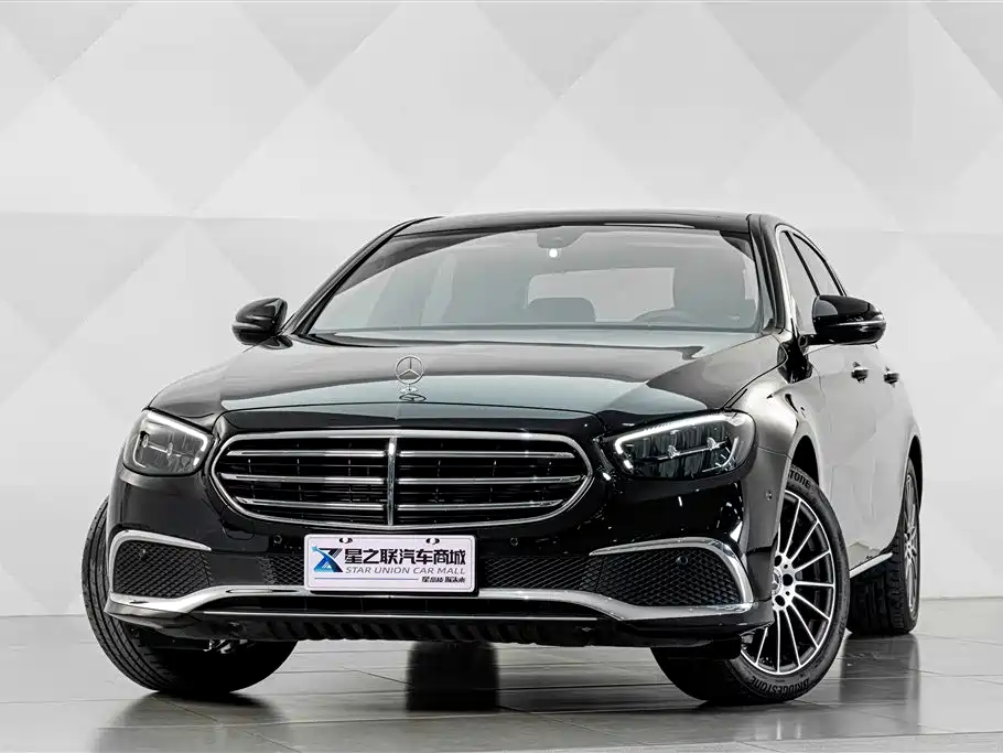 Mercedes-Benz E-Class — миниатюра 2