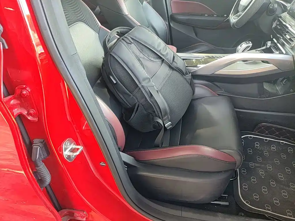 Geely Binyue — миниатюра 25