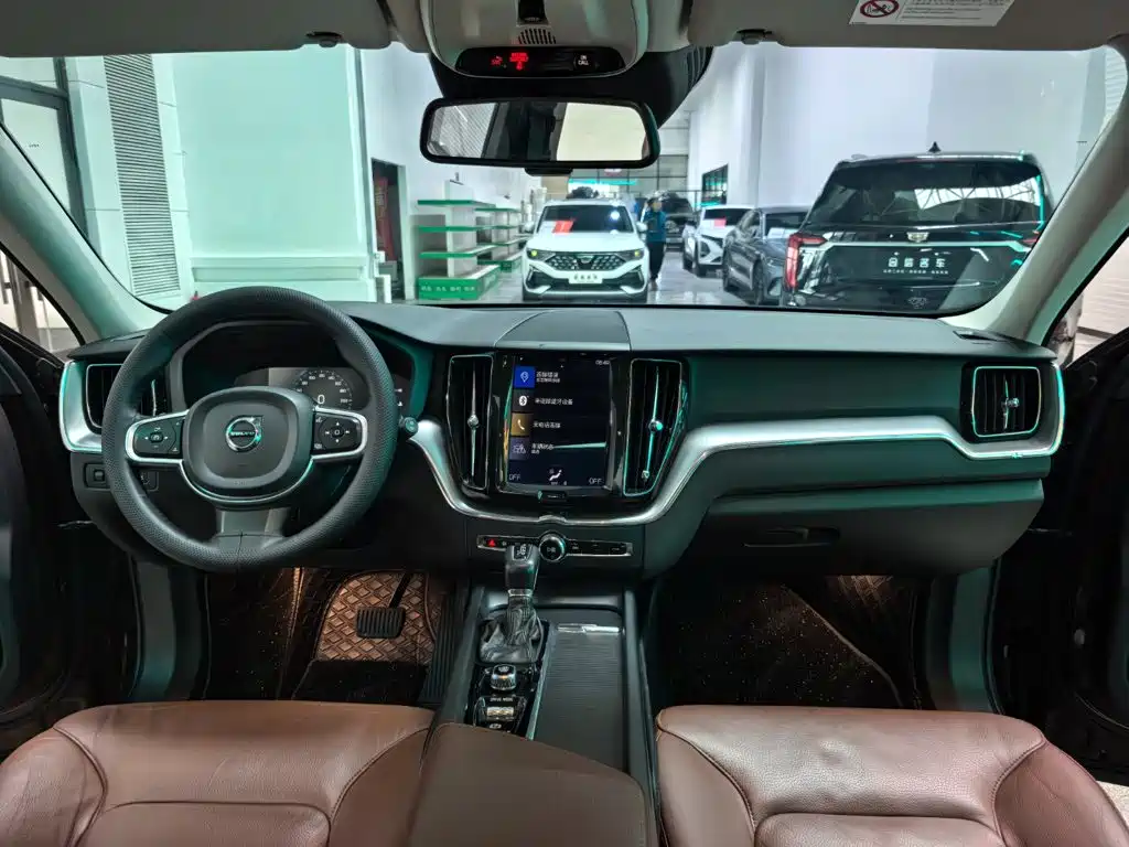 Volvo XC60 — миниатюра 9