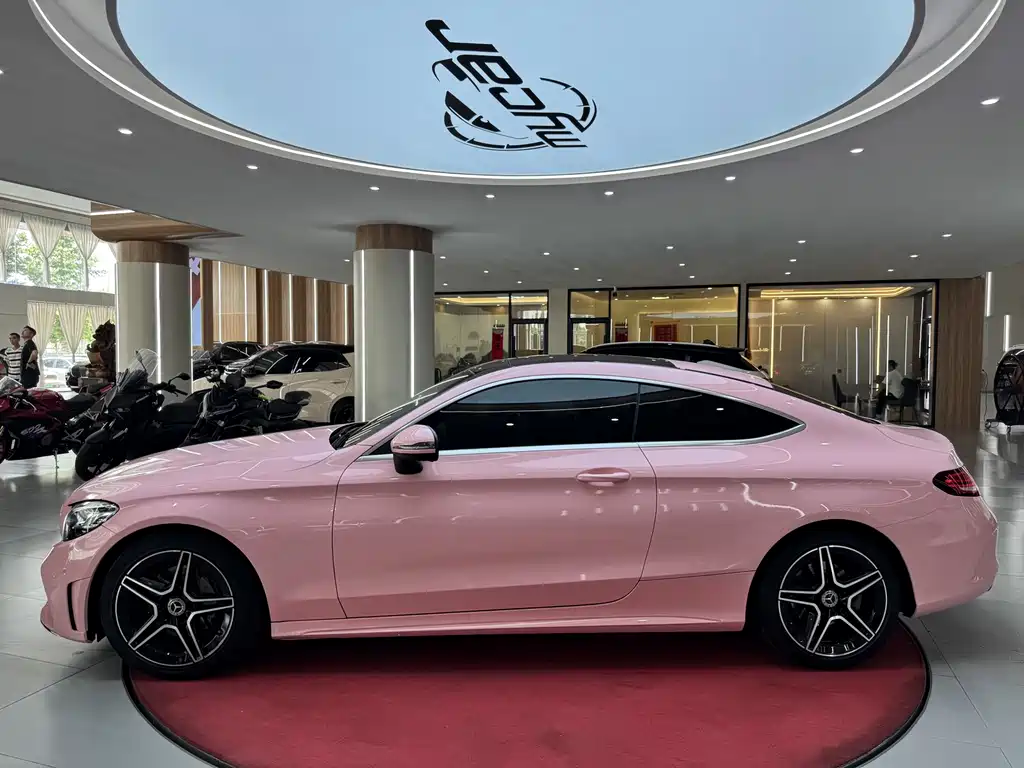 Mercedes-Benz C-Class (Import) — миниатюра 8