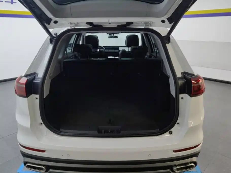 Chery Tiggo 8 PLUS — миниатюра 4