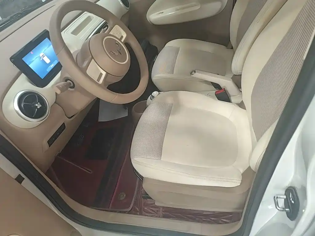 Wuling MINIEV — миниатюра 15