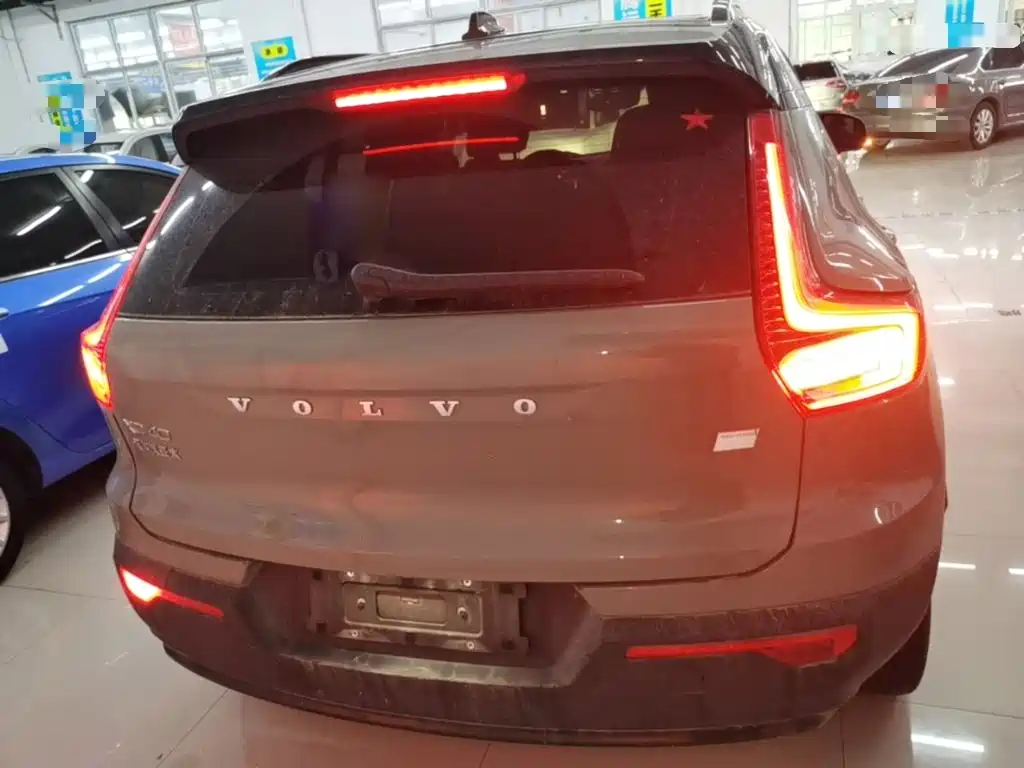 Volvo XC40 NEV — миниатюра 6