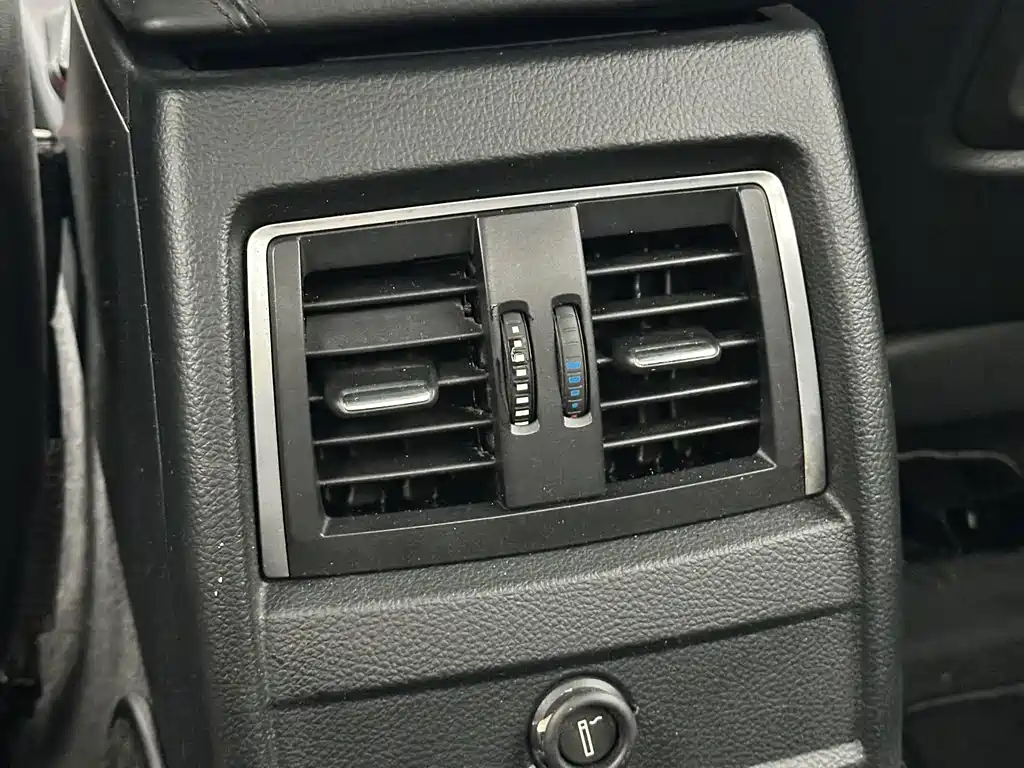 BMW 3 Series — миниатюра 19