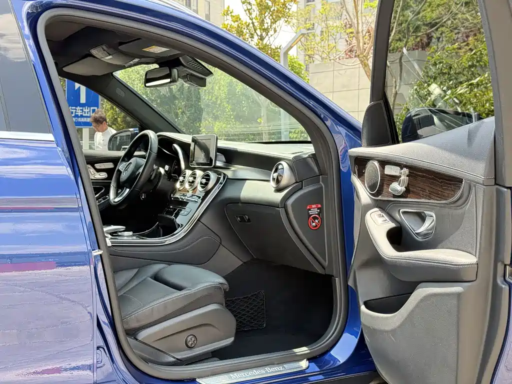 Mercedes-Benz GLC — миниатюра 9