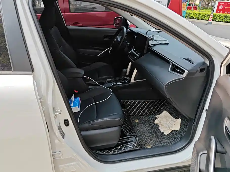 Toyota Frontlander — миниатюра 8