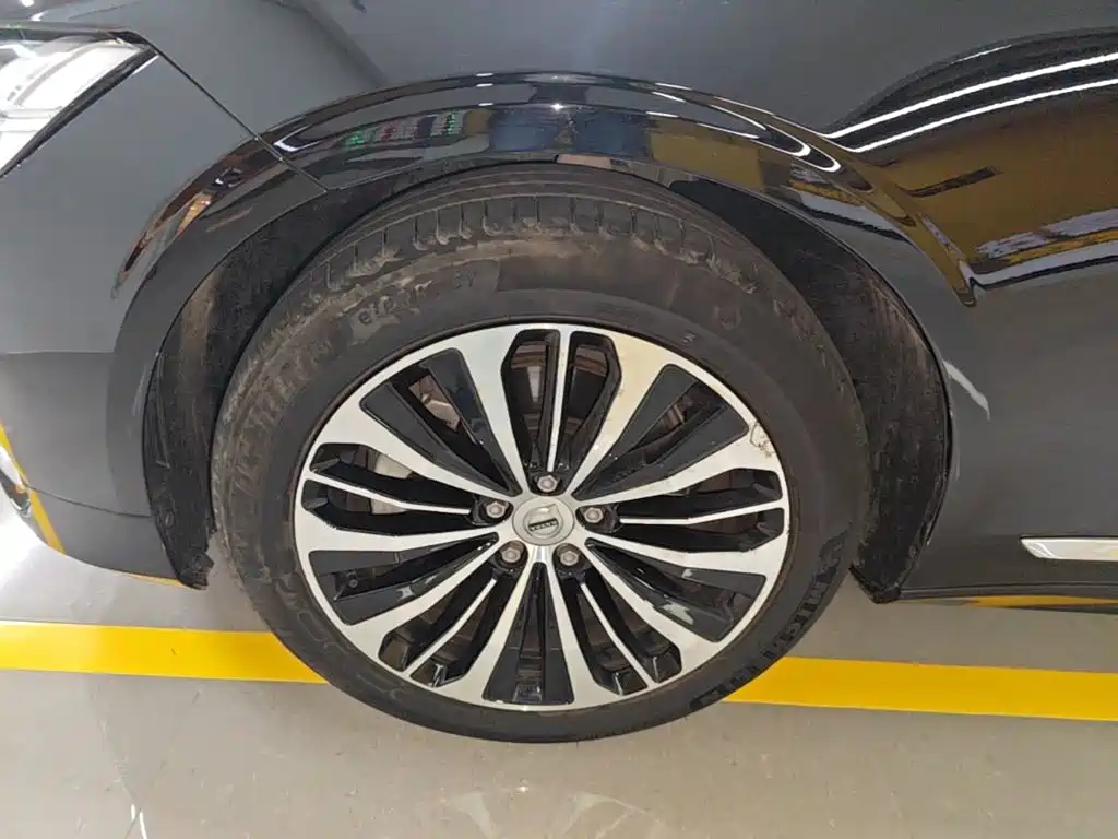Volvo S90 — миниатюра 23