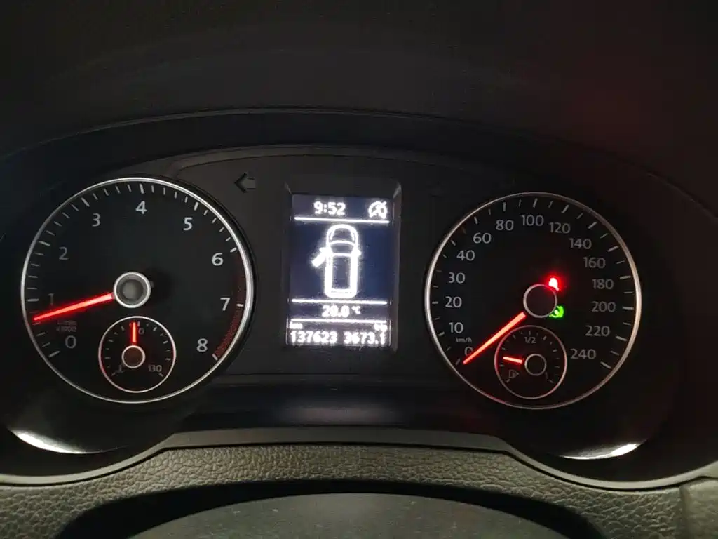 Volkswagen Sharan — миниатюра 12