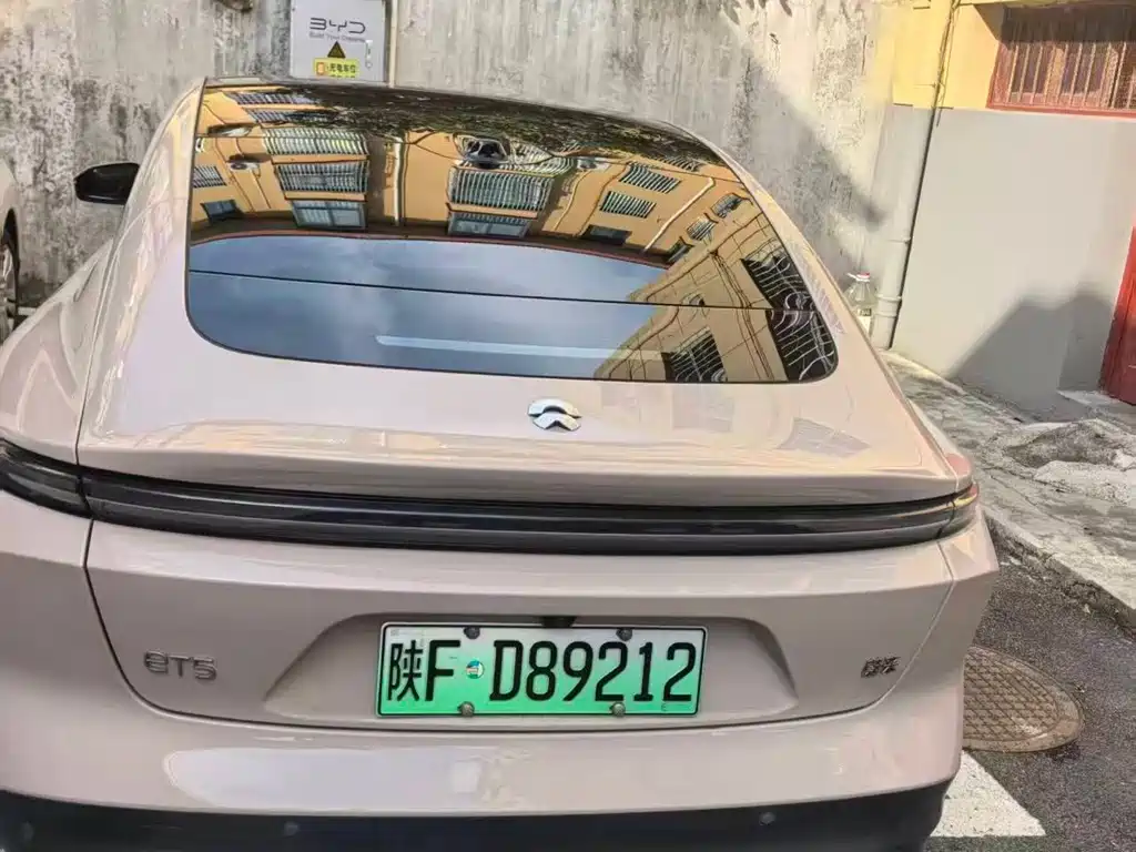 NIO ET5 — миниатюра 2