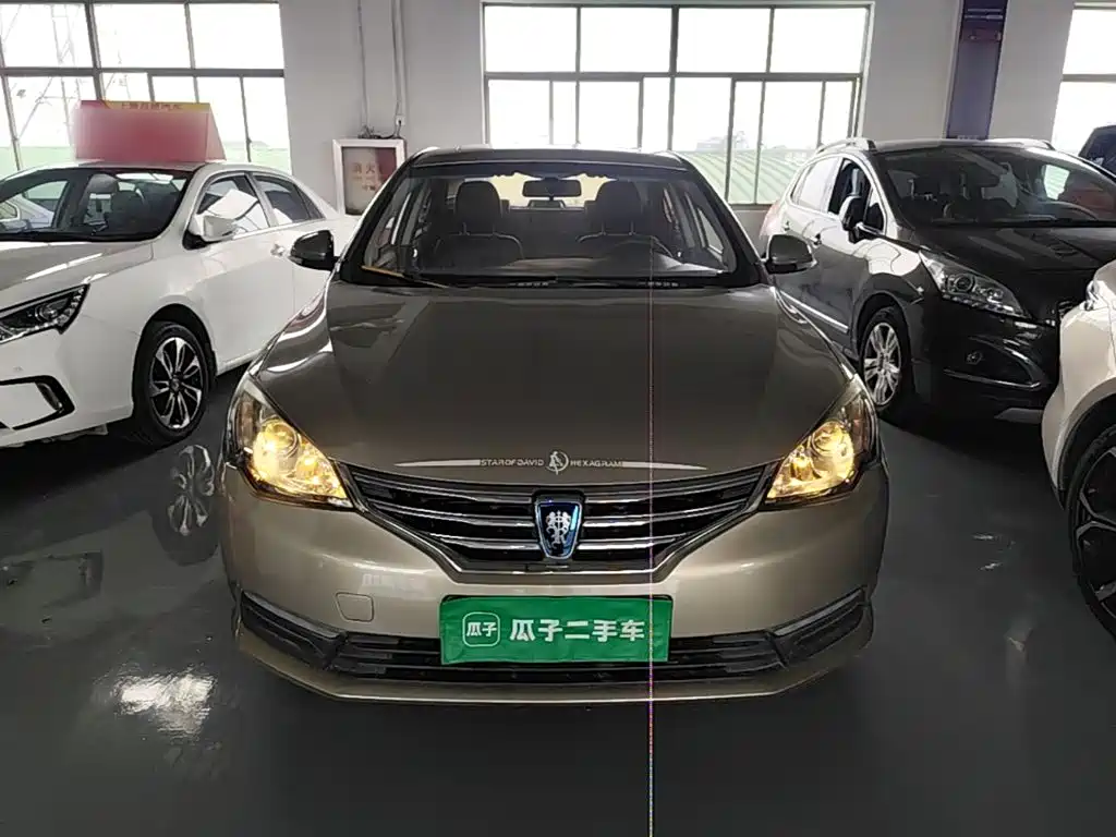 Roewe 360 — миниатюра 3