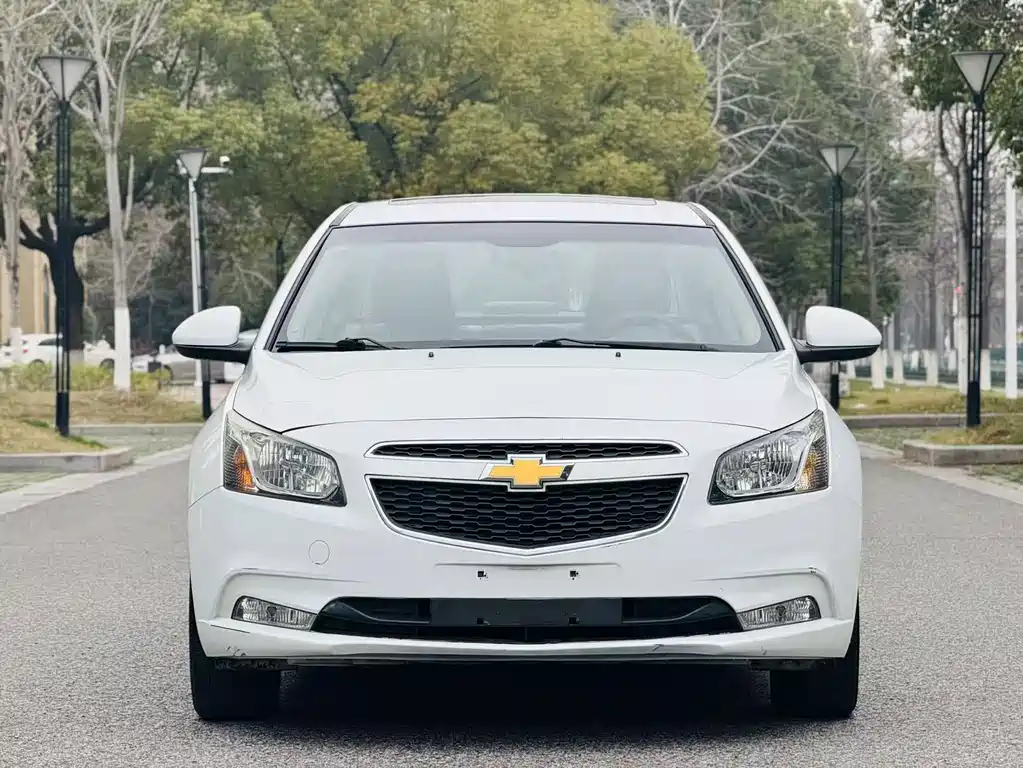 Chevrolet Cruze — миниатюра 2