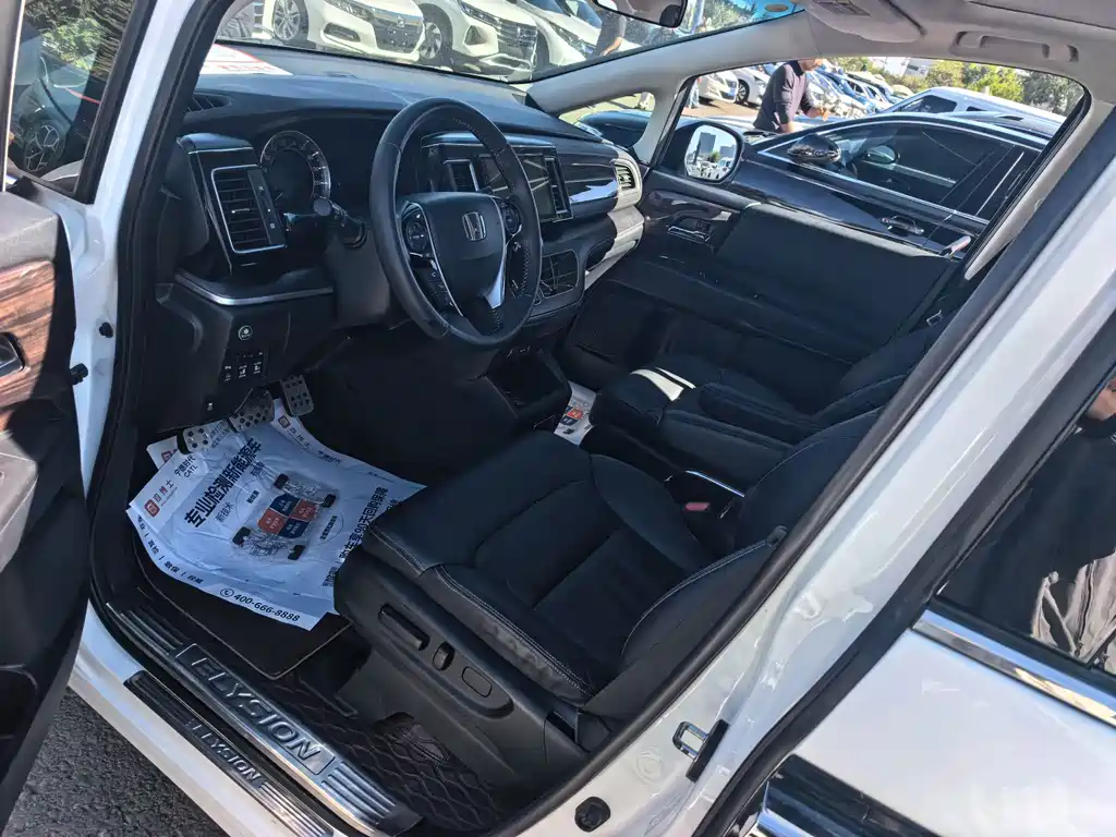 Honda Elysion — миниатюра 4
