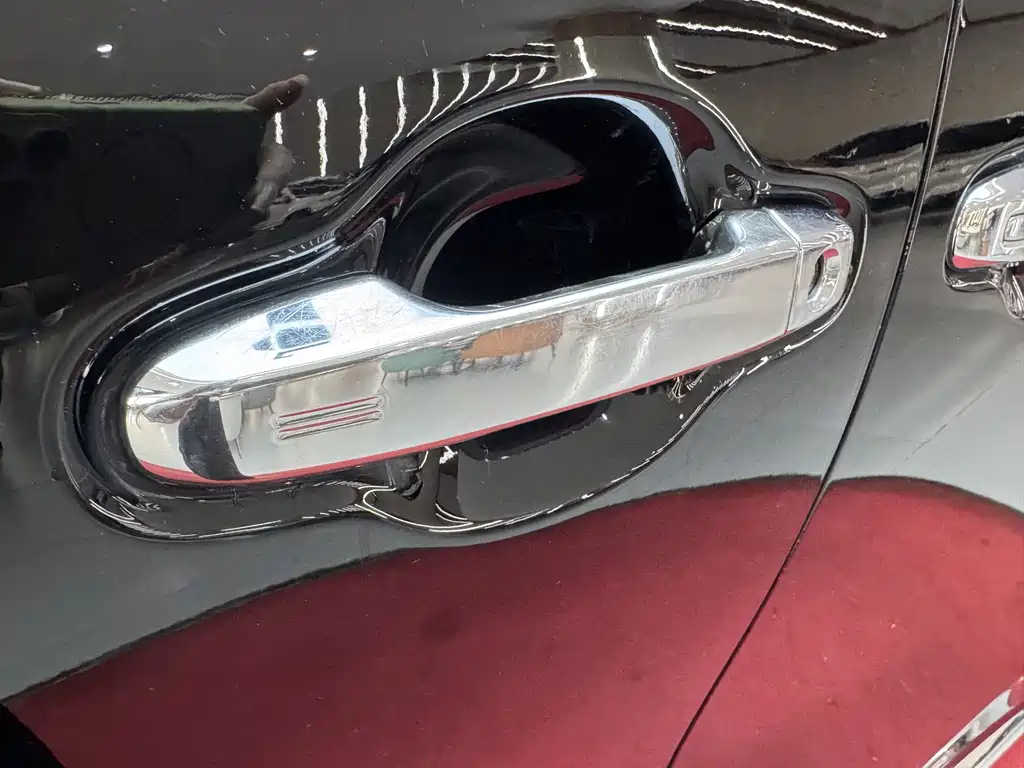 Toyota Vellfire — миниатюра 34