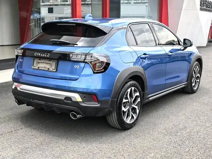 Lynk & Co 02 — миниатюра 9