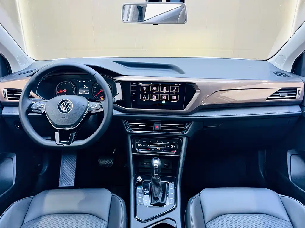 Volkswagen Tharu — миниатюра 11
