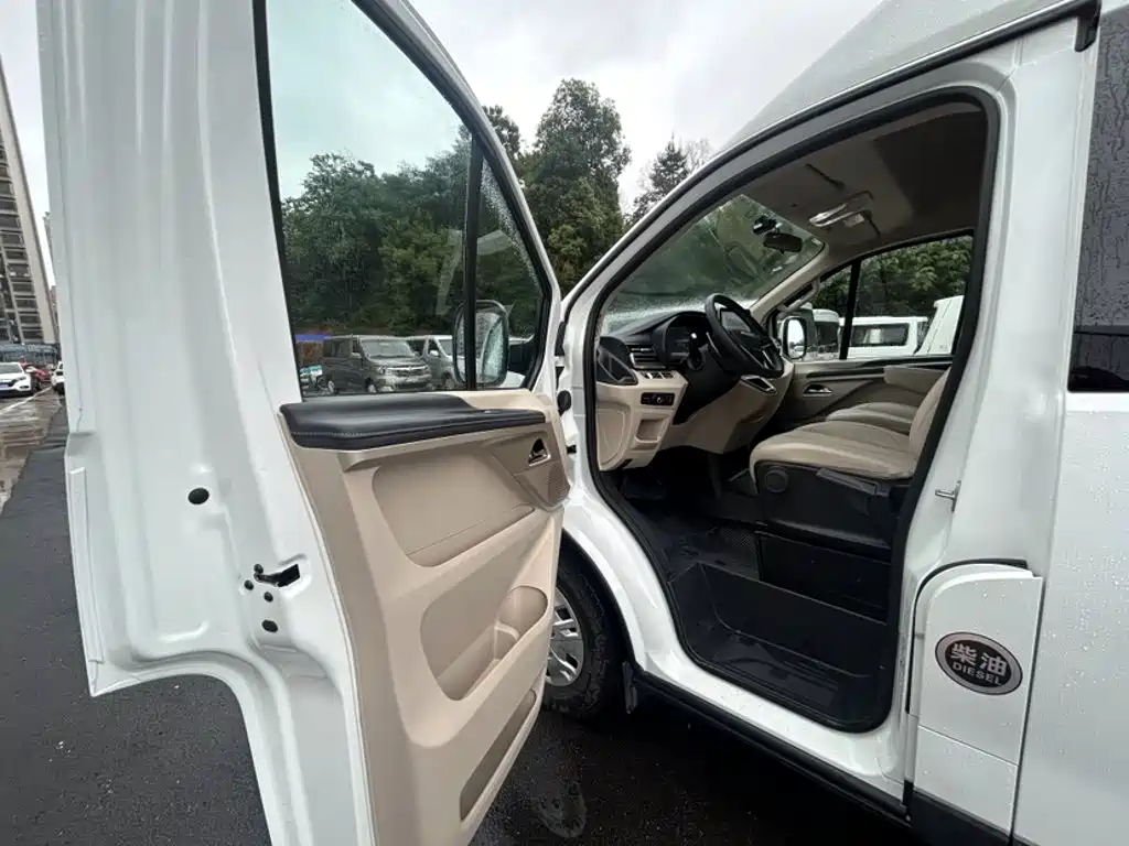 IVECO Juxing — миниатюра 18