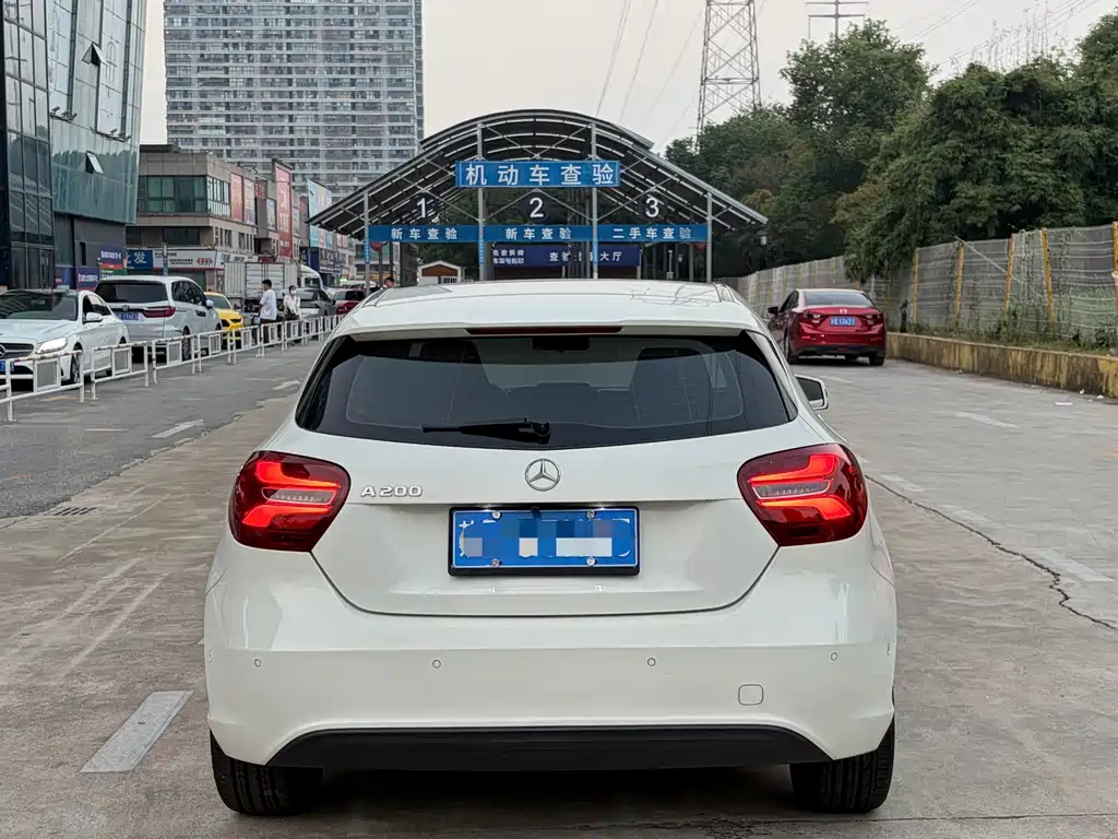 Mercedes-Benz A-Class (Import) — миниатюра 3