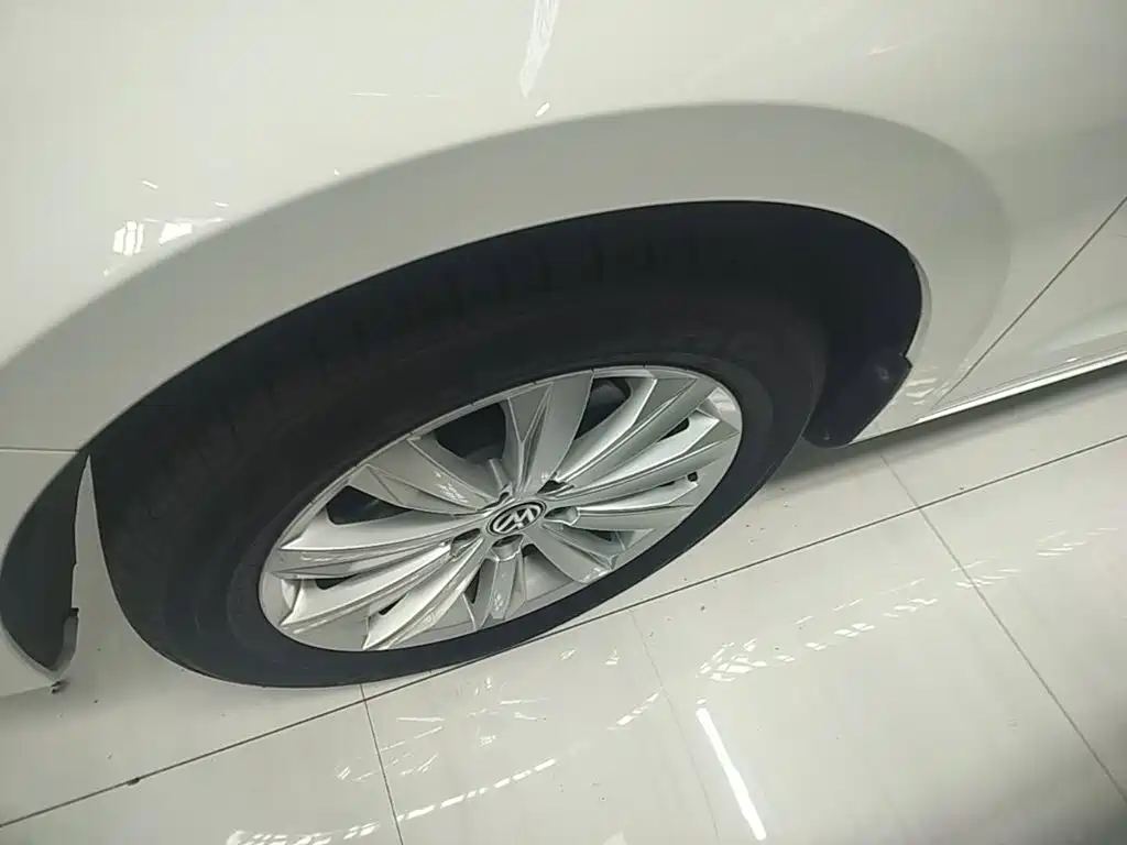 Volkswagen Bora — миниатюра 23
