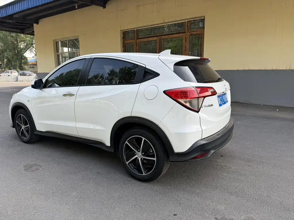 Honda Vezel — миниатюра 6