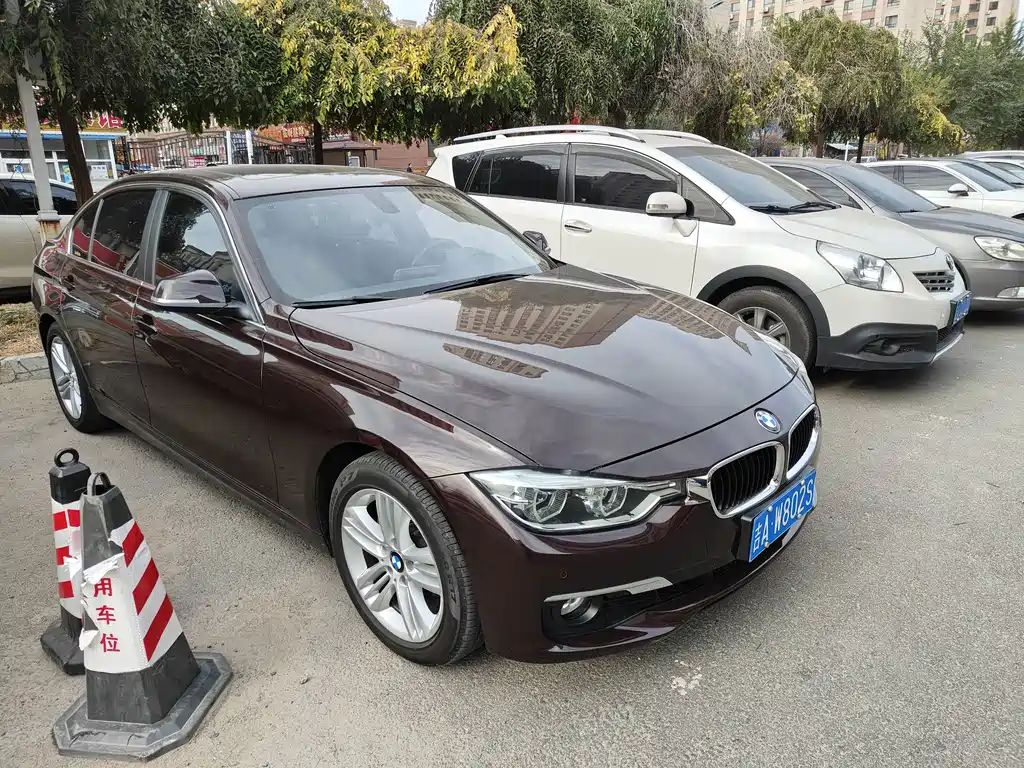 BMW 3 Series — миниатюра 3