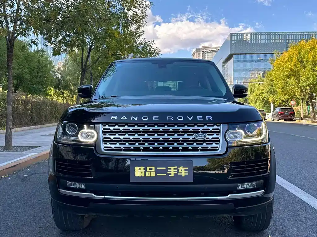 Land Rover Range Rover — миниатюра 4