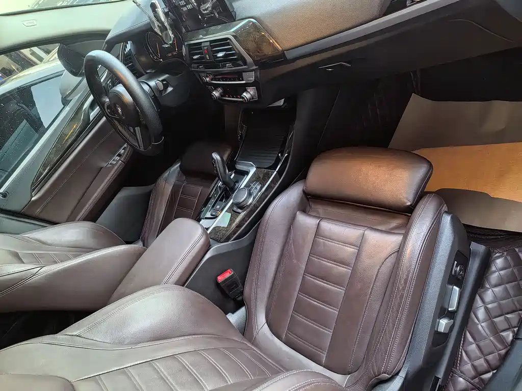 BMW X3 — миниатюра 4