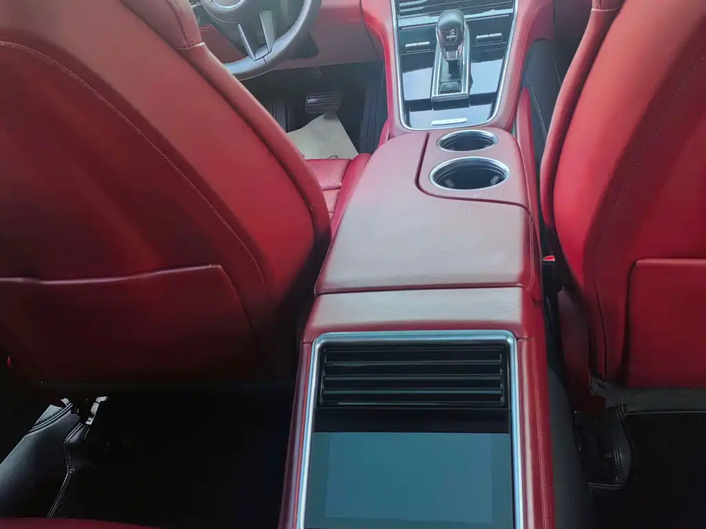 Porsche Panamera — миниатюра 9