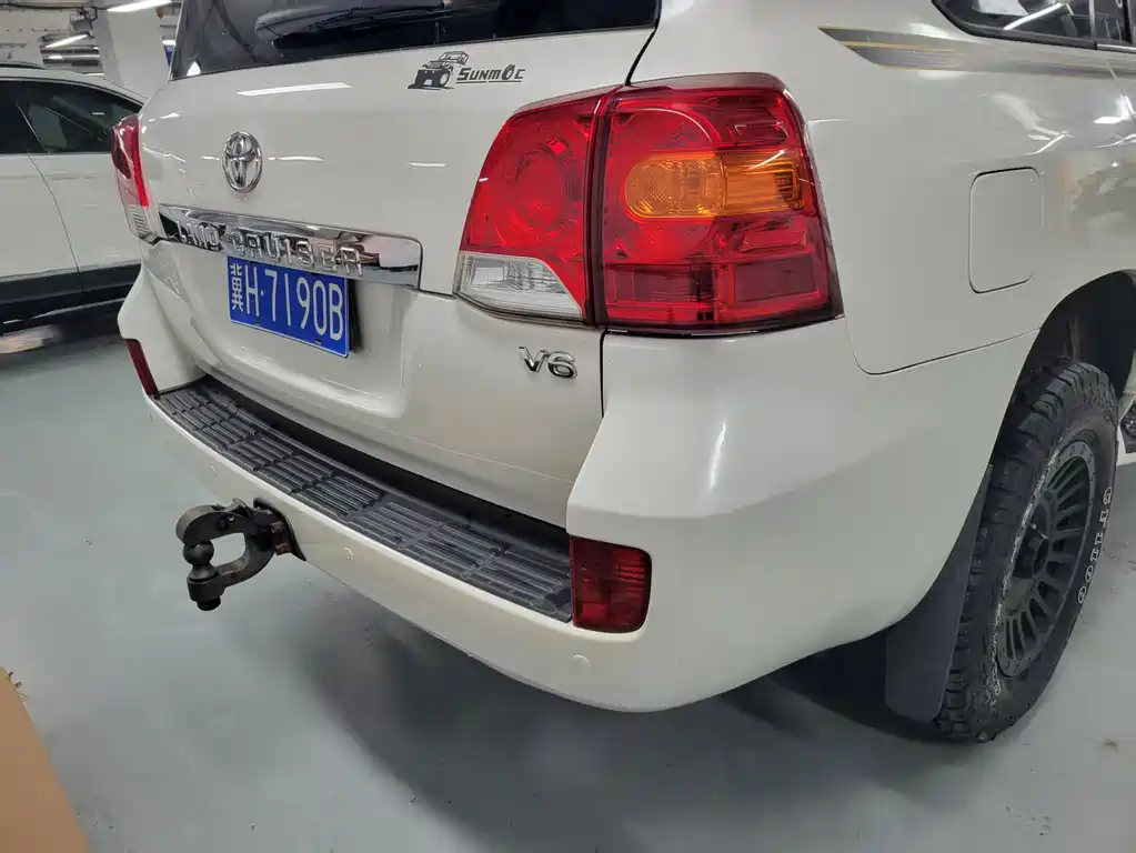 Toyota Land Cruiser — миниатюра 12
