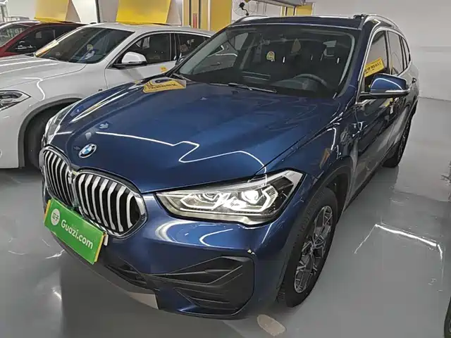 2023 BMW X1
