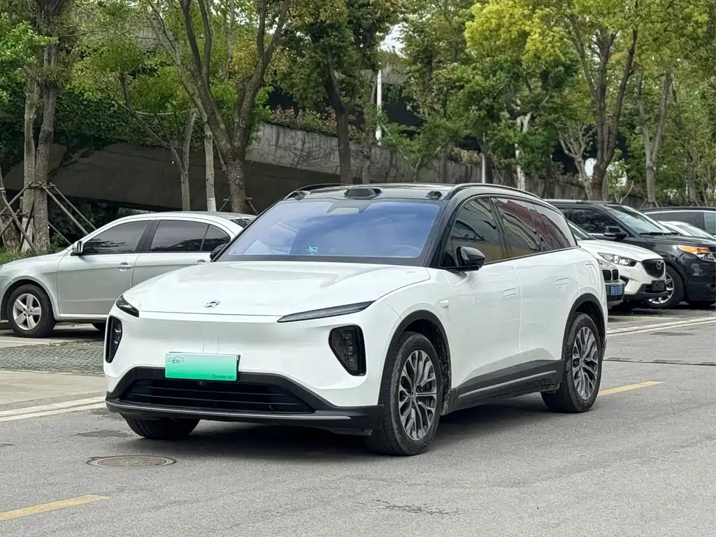 Nio ES6 2024